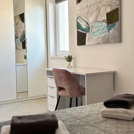Apartments With Hot Tub Mandre, Pag - 24670 콜란