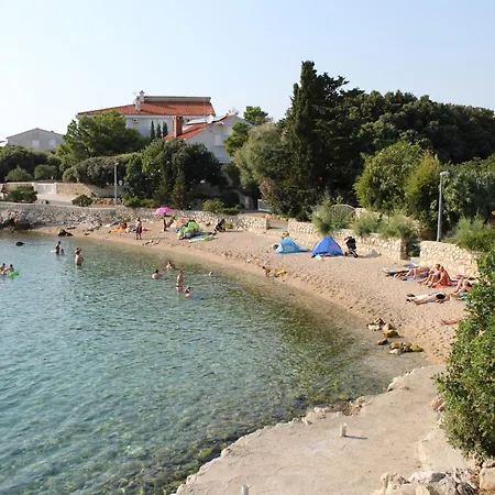 Apartments With Hot Tub Mandre, Pag - 24670 *